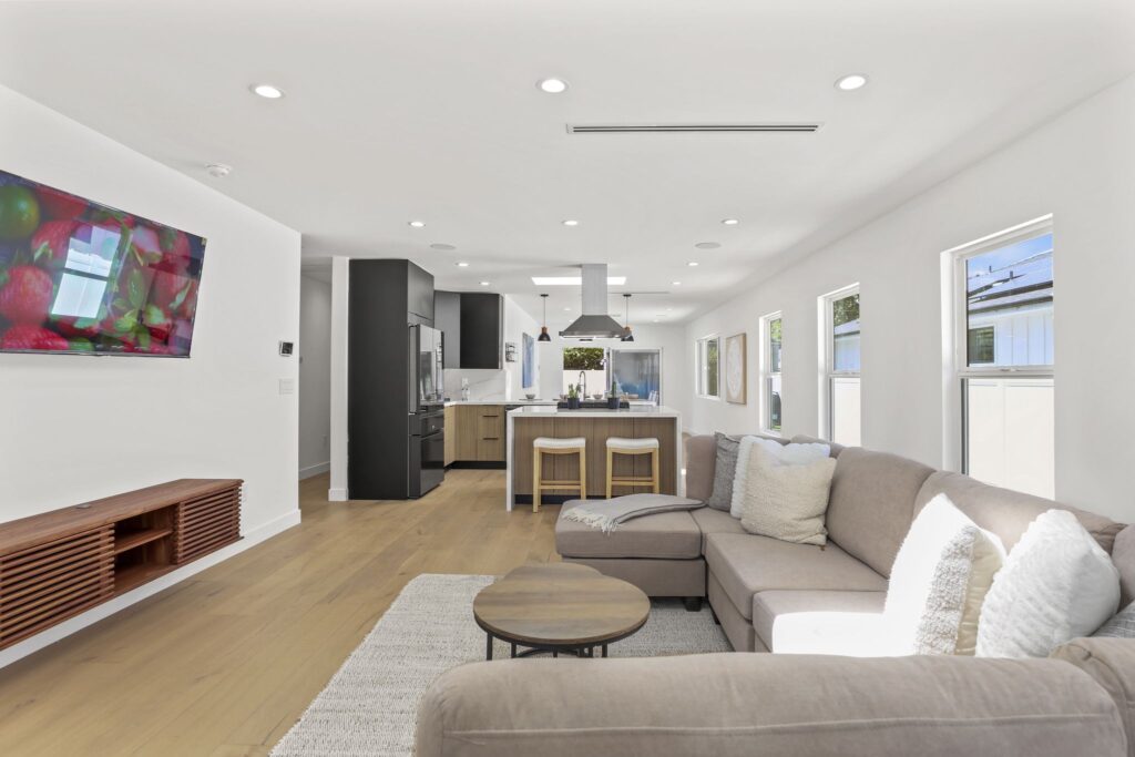 Sunnyslope Sherman Oaks remodel - open living room